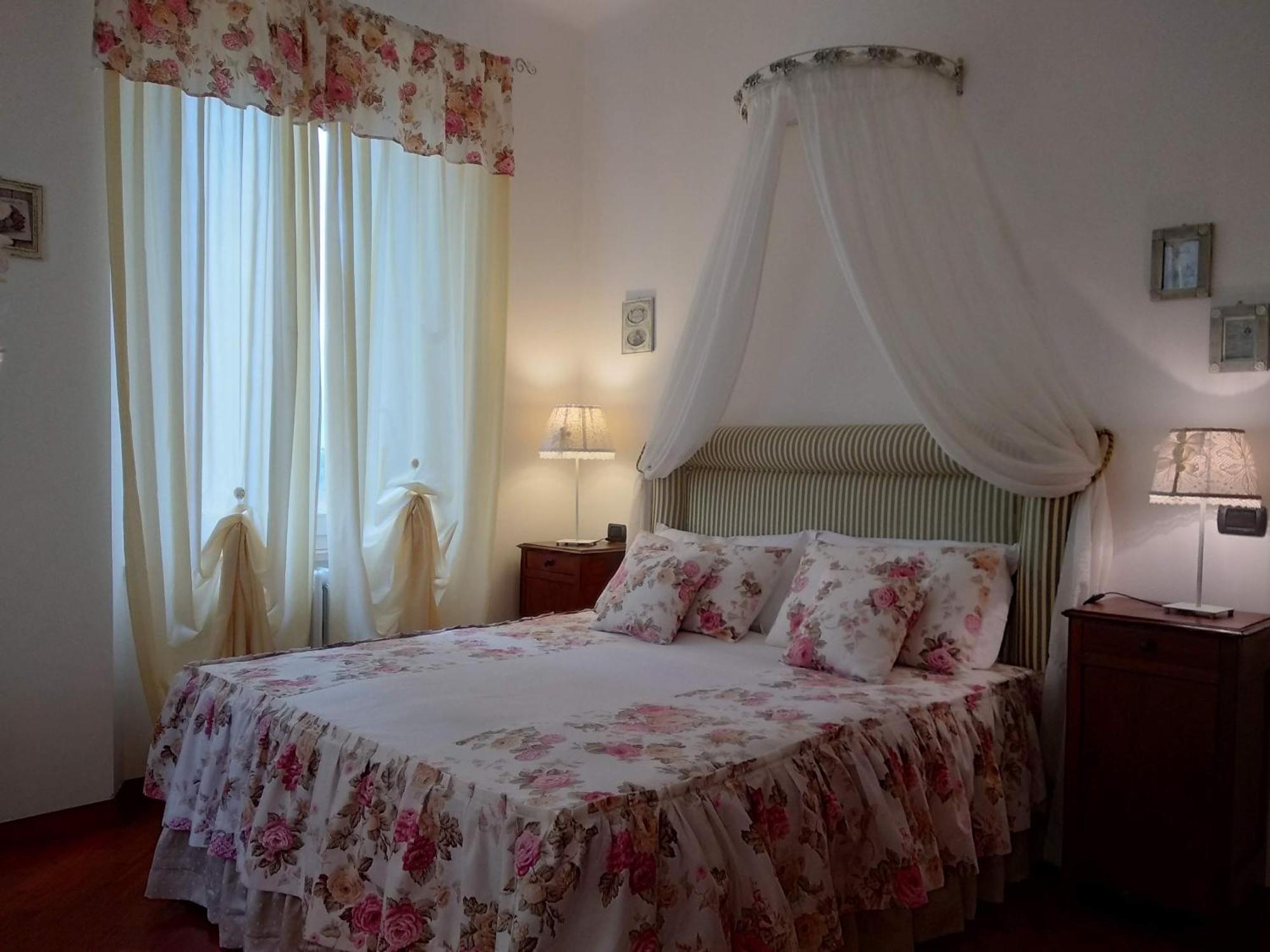 B&B Palazzo Mestichelli Boutique Palace Монтепрандоне Екстериор снимка